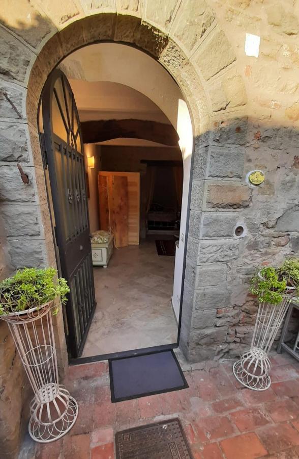 Hotel Il Vicolino Cortona Exterior foto